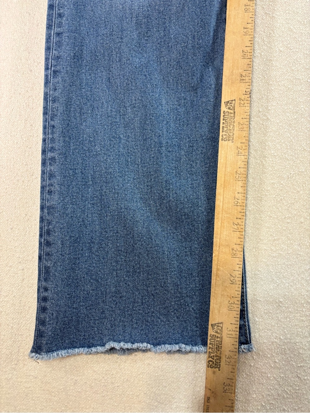 Women’s KanCan Essentials Flare Jeans Size 11/29 Medium Wash Raw Hem Stretch - Picture 4 of 7